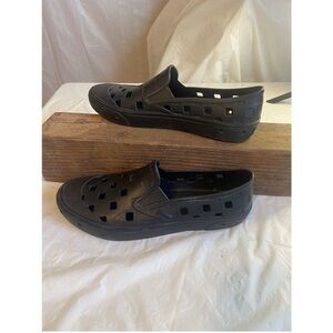 Men’s Vans Trek shoes